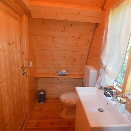Holz Igloo Mit Privat Garten