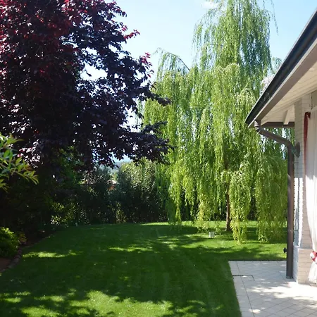 Holz Igloo Mit Privat Garten Campingplatz Manerba del Garda