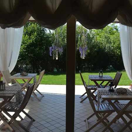 Holz Igloo Mit Privat Garten * Manerba del Garda