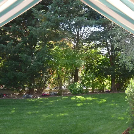キャンプ場 Holz Igloo Mit Privat Garten *